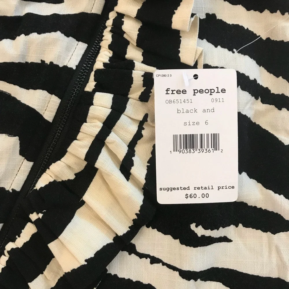 FREE PEOPLE Zebra Ruffle Babe Mini Skirt - Picture 4 of 11